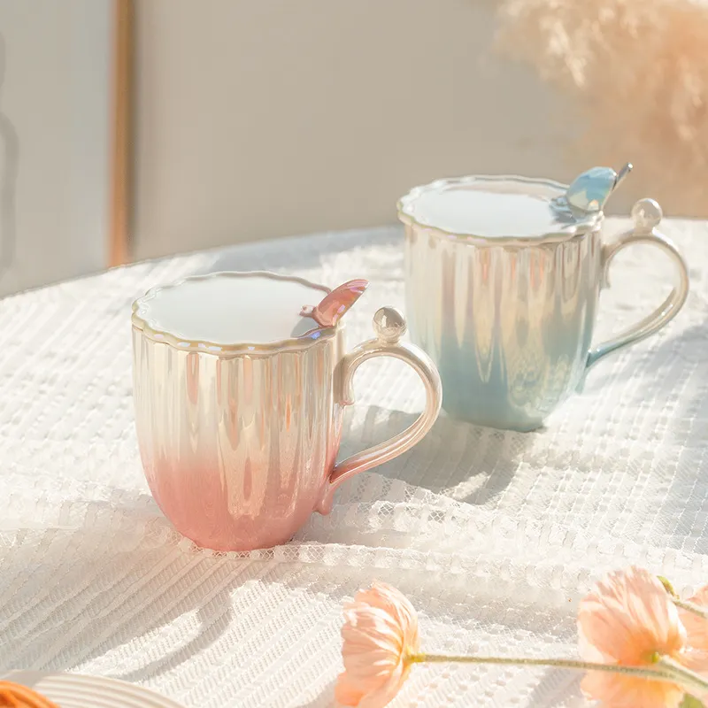 Women Fashion Gradient Ceramic Mug with Lid and Spoon