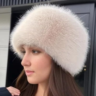 Autumn And Winter Fashion Solid Color Warm Thick Plush Hat