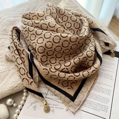Women Fashion Casual Autumn Winter Printed 65cm Square Magnetic Buckle Scarf