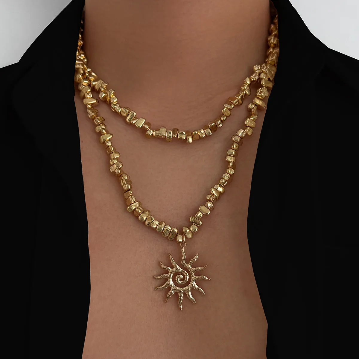 Men's Leisure Wind Sunflower Pendant Necklace Zinc Alloy Fashion Commuter Geometry