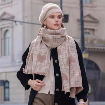 Women Fashio Casual Autumn And Winter Love Printed Warm Scarf