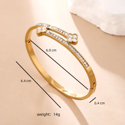 Four-Leaf Clover Titanium Steel Rhinestone Bracelet
