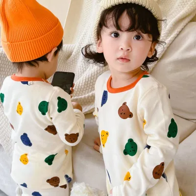 Unisex Kids Cotton Printed Long-Sleeve Top and Slim Fit Pants Pajamas Two-Piece Set for Autumn Winter