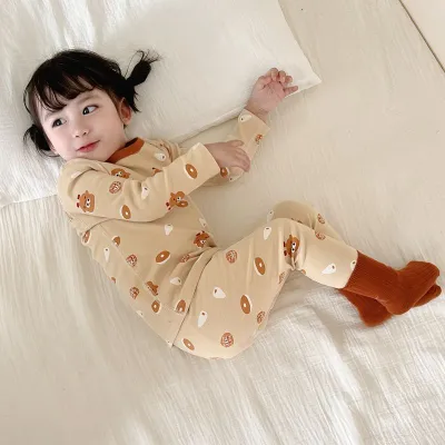 Unisex Kids Cotton Printed Long-Sleeve Top and Slim Fit Pants Pajamas Two-Piece Set for Autumn Winter