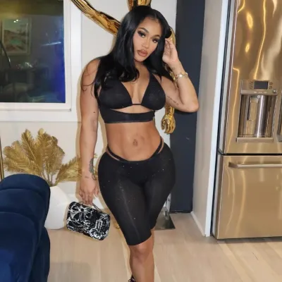 Women Fashion Sexy Sequins Halter-Neck Crop Top Slim-Fit Shorts Two-Piece Set