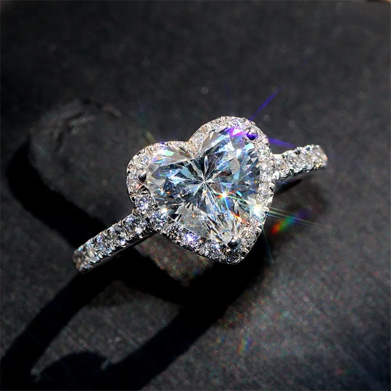 Women Fashion Creative Heart Zircon Alloy Ring