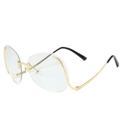 Women Fashion Creative Big Hooked Frame Sunglasses Metal PC Lens Street Hip-Hop Ins