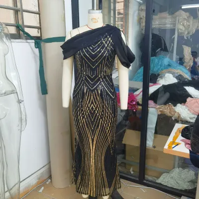 Women Elegant Chiffon Sequin Slanted Shoulder Slim Fit Party Dress