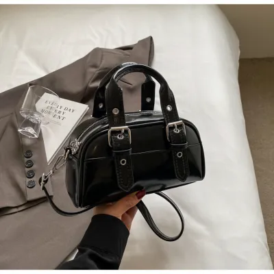 Women Fashion Casual Solid Color Oil Wax Handbag