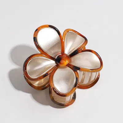 Elegant Retro Floral Rococo Hair Grab Clip Plastic Resin