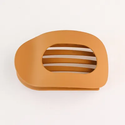 Simple Curved Plastic Resin Hairpin Natural Fresh Sweet Grip Hair Clip
