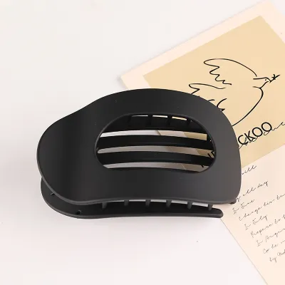 Simple Curved Plastic Resin Hairpin Natural Fresh Sweet Grip Hair Clip