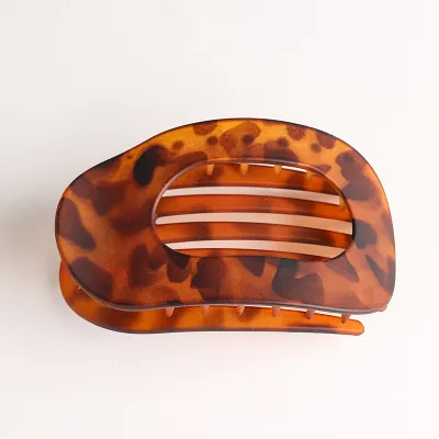 Simple Curved Plastic Resin Hairpin Natural Fresh Sweet Grip Hair Clip