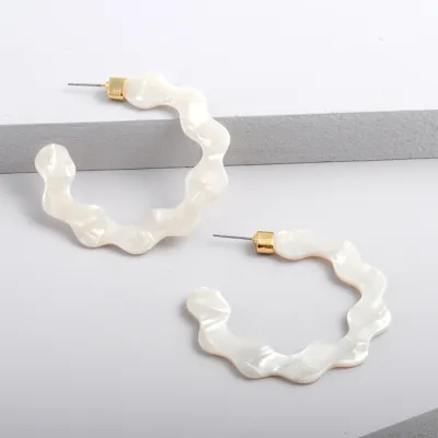 Wave Pattern White Acrylic Vintage Women's Geometric Hoop Earrings
