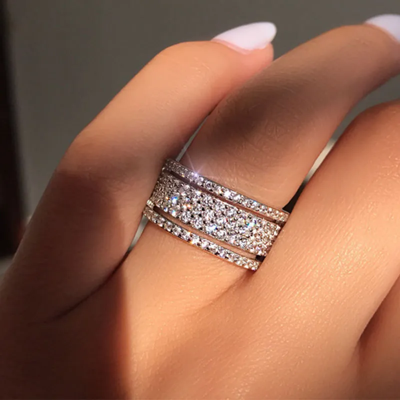 Creative Wheel Micro-Inlaid Diamond Ring for Women
