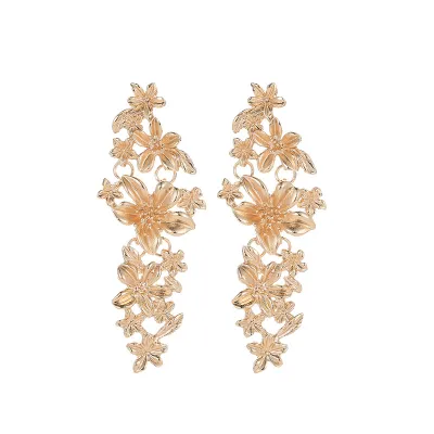 Long Section Flower Pendant Design Dangle Earrings for Women