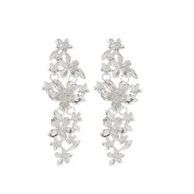 Long Section Flower Pendant Design Dangle Earrings for Women