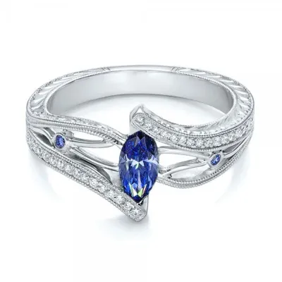Creative Aquamarine Decor Engagement Ring