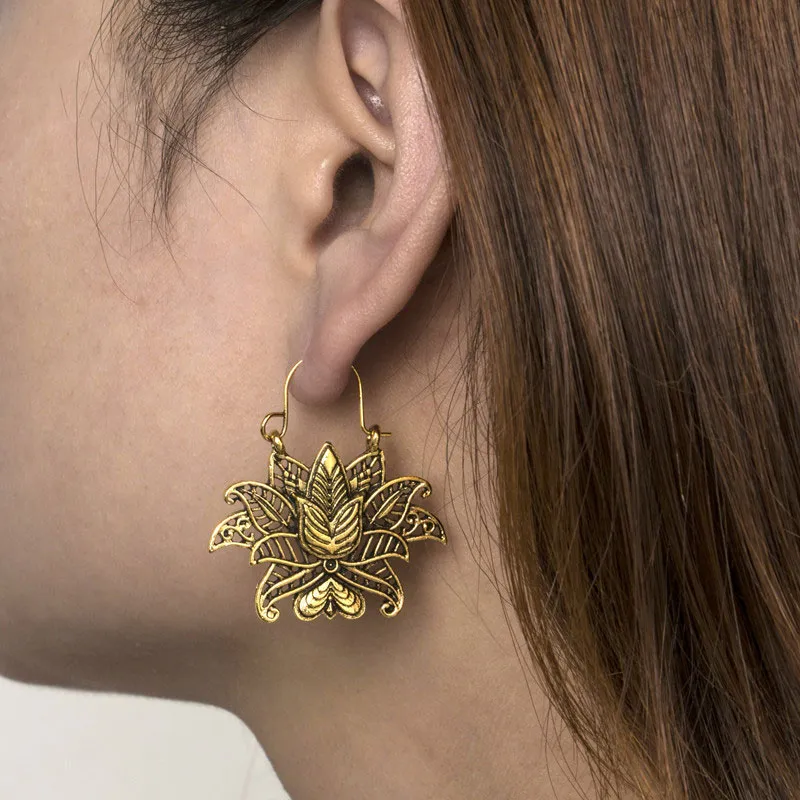 Vintage Alloy Lotus Flower Pendant Drop Earrings for Women