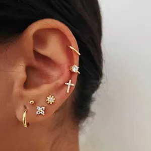 7pcs/set Cross Flower Pattern Rhinestone Decor Stud Clip Earrings Set