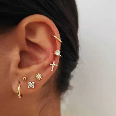 7pcs/set Cross Flower Pattern Rhinestone Decor Stud Clip Earrings Set