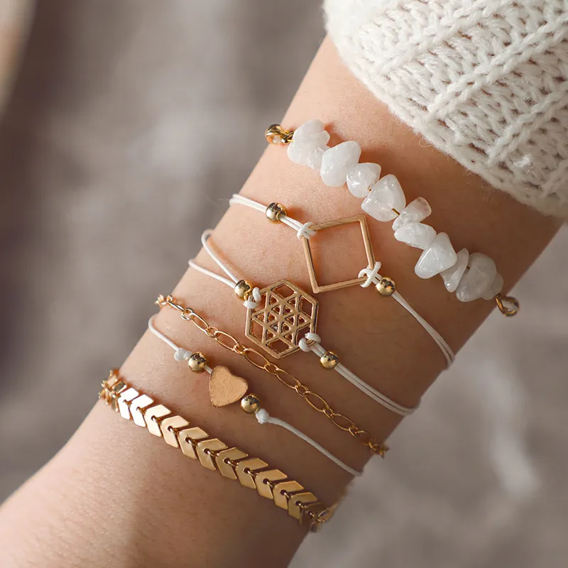 Wholesale Love Heart Pattern Decor Bracelets Set for Women