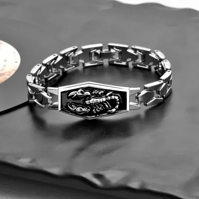 Punk Scorpion Design Men's Alloy Bracelet