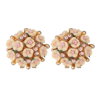 Sweet Flower Pattern Design Rhinestone Stud Earrings For Women