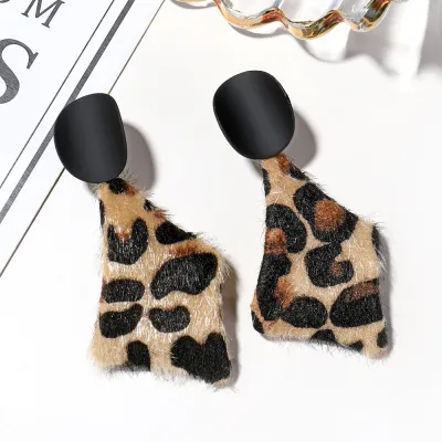 Leopard Pattern Plush Pendant Earrings Women's Geometric