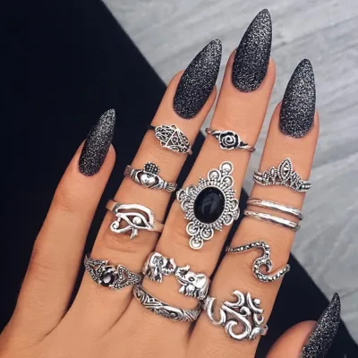 Vintage Hand Carved Elephant Palm Black Gem Knuckle Ring Set