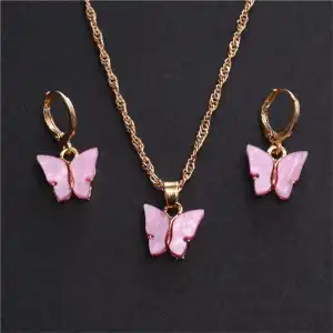 Creative Fashion Resin Butterfly Necklace Earrings Set