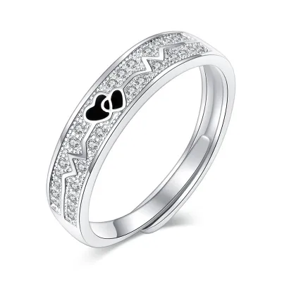 Simple Double Heart Carved Zircon Decor Ring