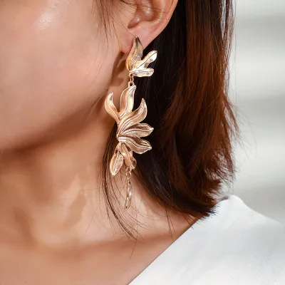Women's Exaggerate Irregular Flower Tree Leaf Alloy Drop Earrings