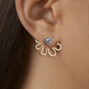 Creative Floral Pattern Pearl Decor Women's Alloy Stud Earrings