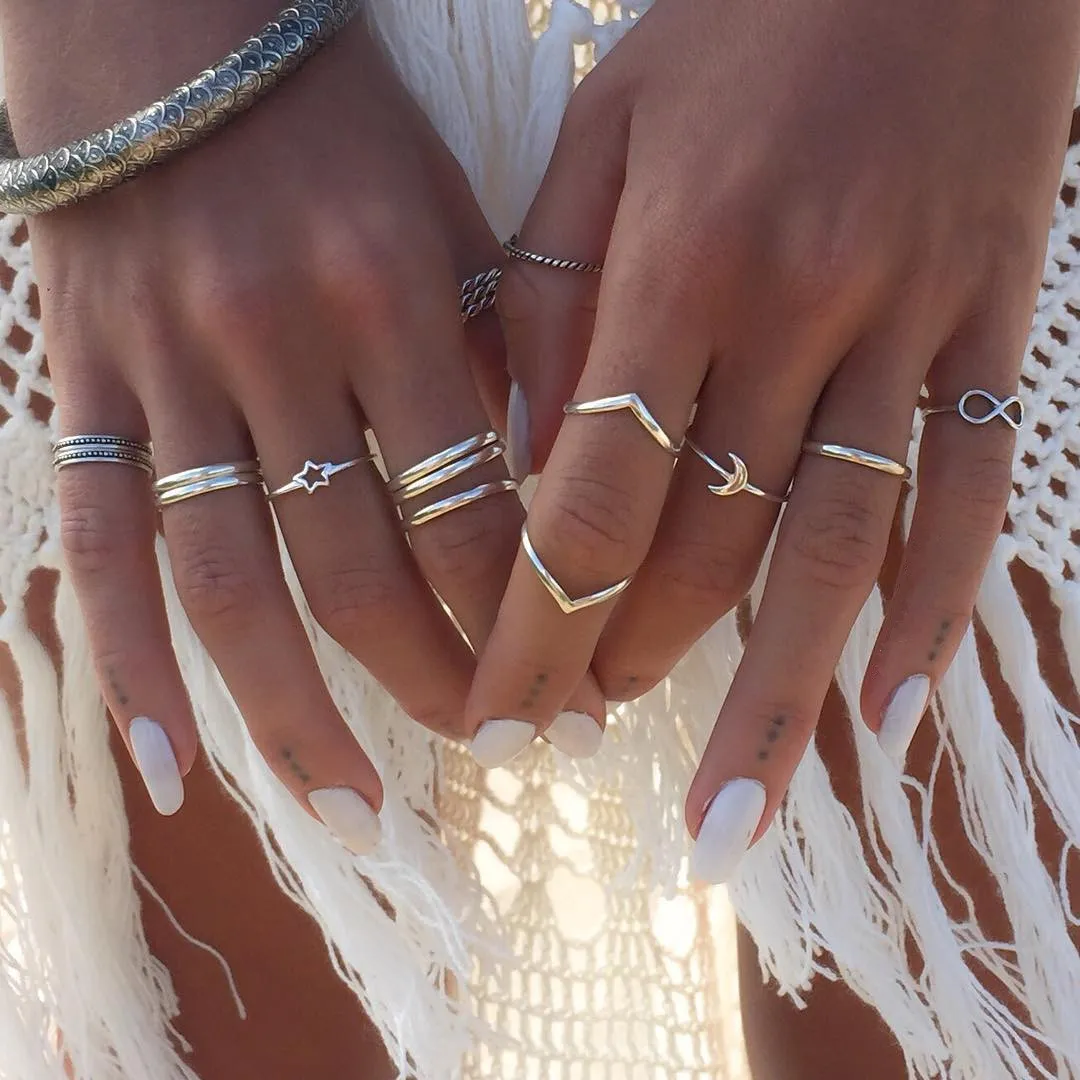 National Style Ancient Silver 8 Character Ring Set
