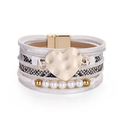 Multilayer Snake Skin Pattern Love Heart Pearl PU Bracelet Women's