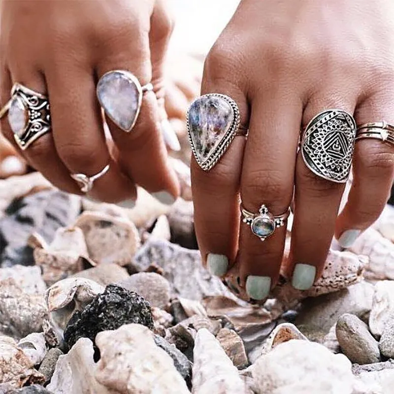 Vintage Teardrop Crystal Decor Ring Set for Women