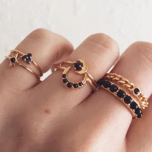 Vintage Moon Star Pattern Black Gem Decor Alloy Ring Set for Women
