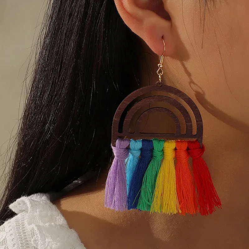 2pcs/set Women Retro Bohemian Tassel Rainbow Wooden Earrings