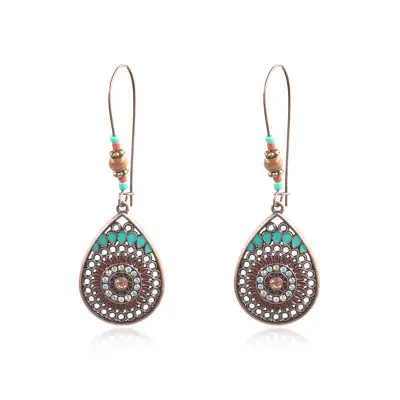 Bohemian Style Hollow Design Rhinestone Decoration Teardrop Earrings