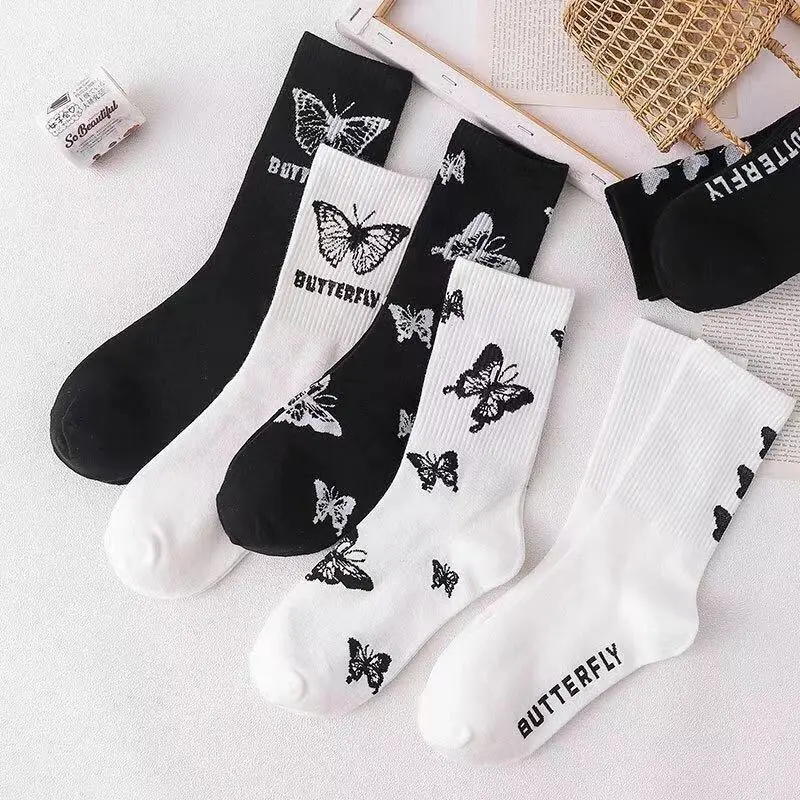 Women Fashion Butterfly Printed Cotton Sports Socks Mid-Calf