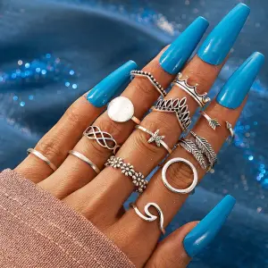 13pcs/set Retro Bohemian Flower Starfish Arrow Leaf Crown Ring Set