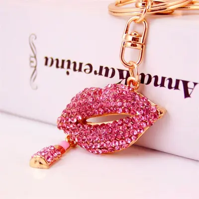 Women Creative Cute Lips Shape Design Inlay Rhinestone Alloy Key Chain