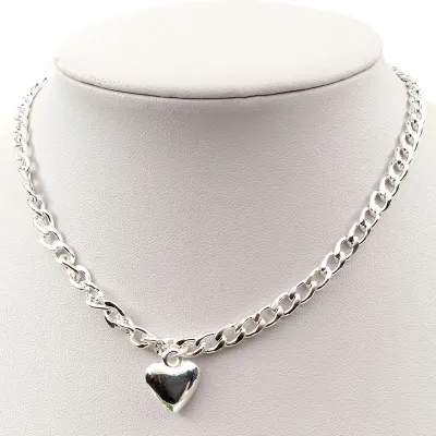 Heart-shape Pendant Design Women Alloy Choker Necklace