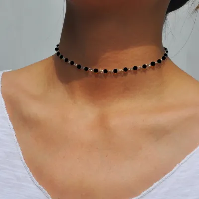 Handmade Beaded Geometric Design Women Choker Necklace with Alloy