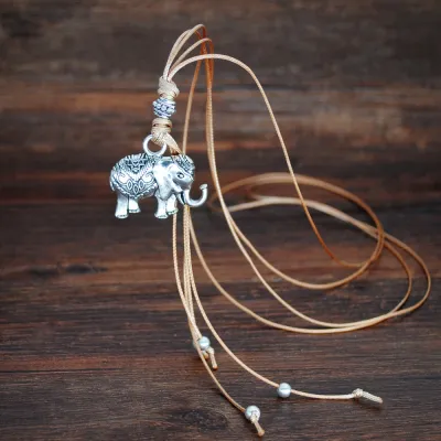 Simple Velvet Cord Design Women Ethnic Style Pendant Necklace
