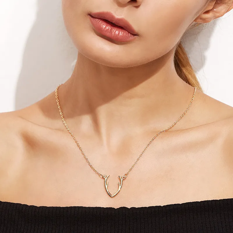 Fashion Simple Antlers Decor Women Alloy Pendant Necklace