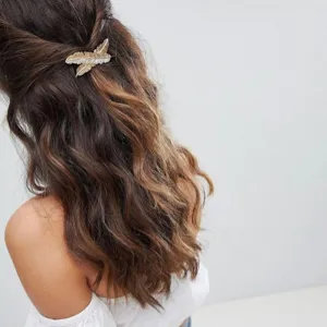Trendy Cross Leaves Pattern Women Hair Clip Alloy