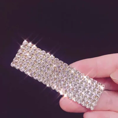 Fashion Rhinestone Decor Geometric Duckbill Hair Clip for Women