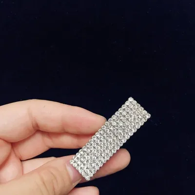 Fashion Rhinestone Decor Geometric Duckbill Hair Clip for Women
